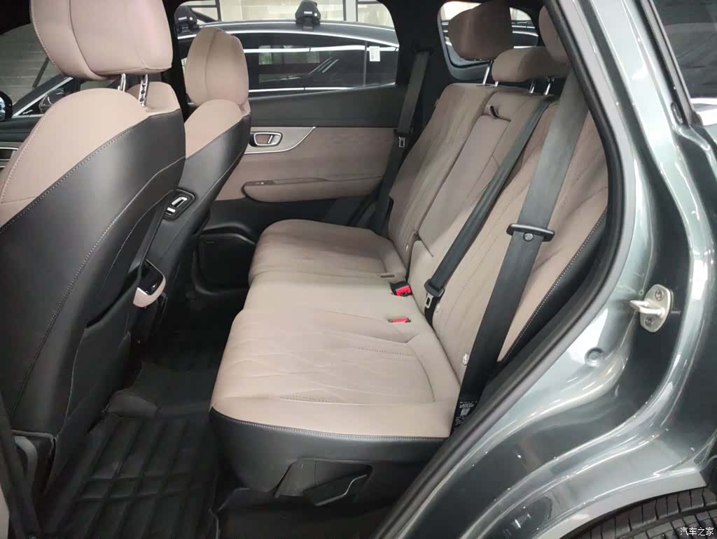 Chery T8, 2025 13