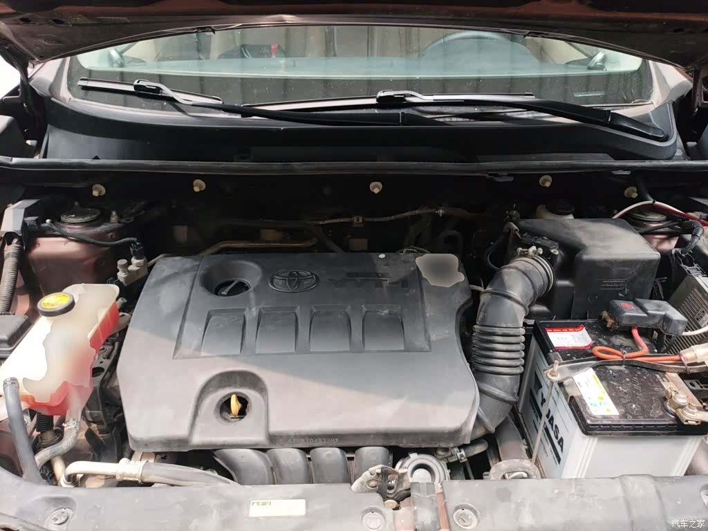 Toyota RAV4, 2014 16