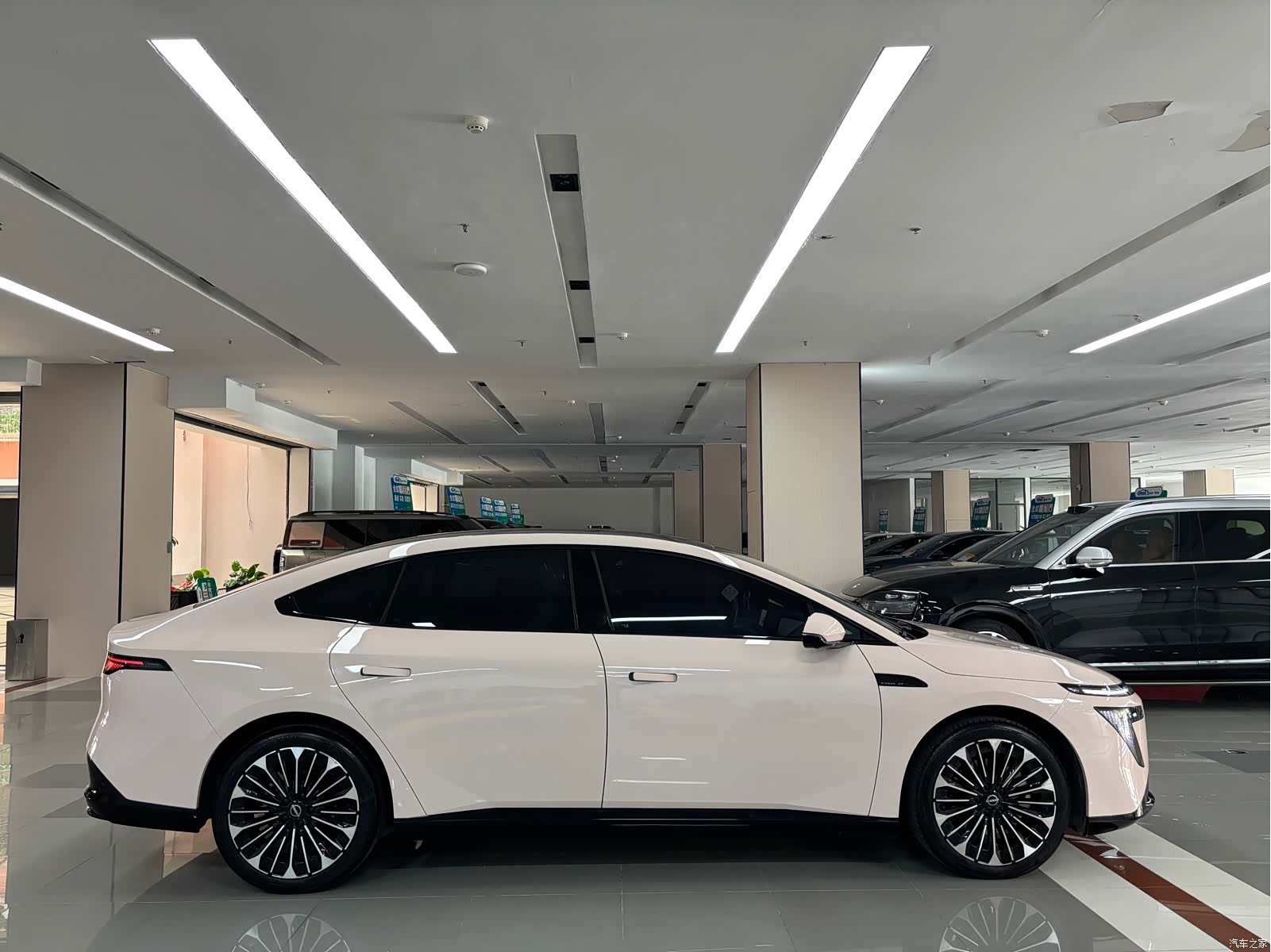Nissan N7, 2025 4