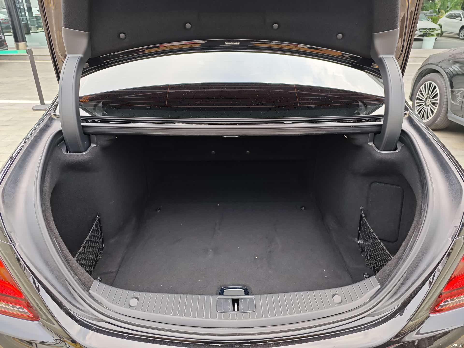 Mercedes-Benz S-Class, 2018 9