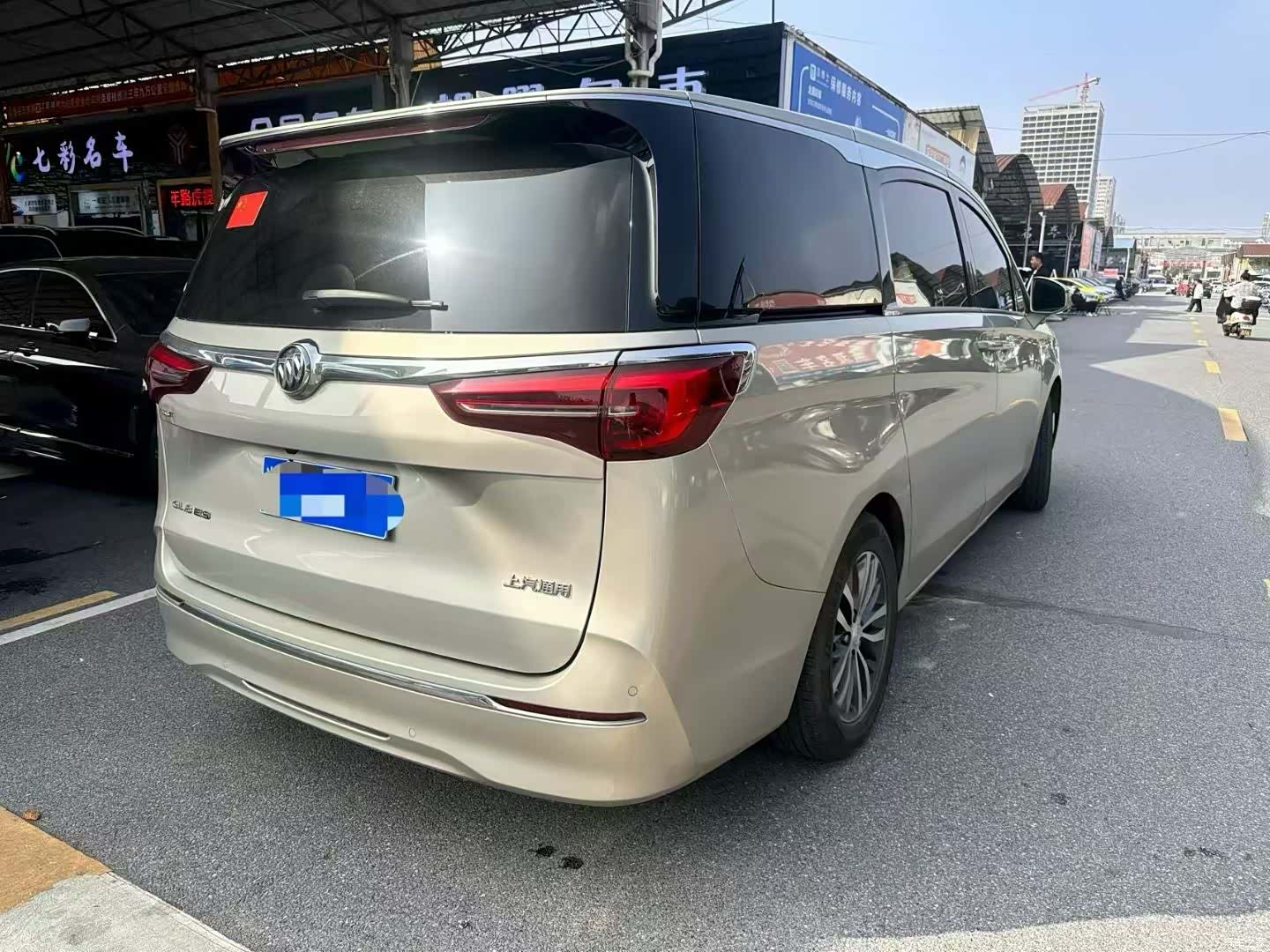 Buick GL8, 2022 все фото
