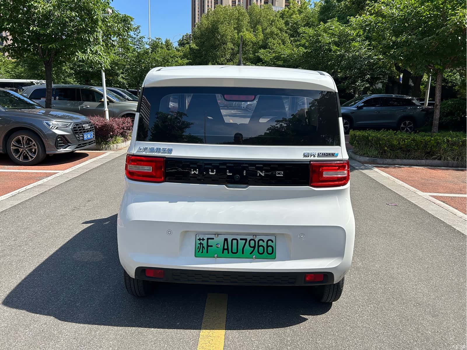 Wuling MINIEV, 2022 6