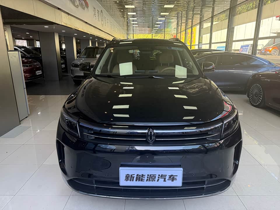 AITO Ask the world M7