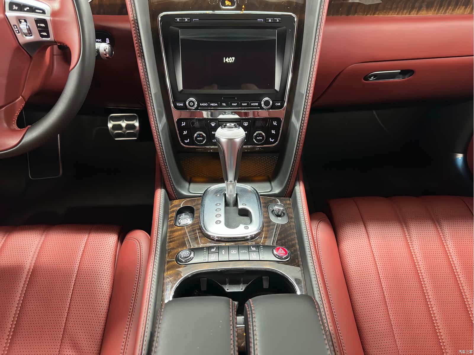 Bentley Flying Spur, 2014 16