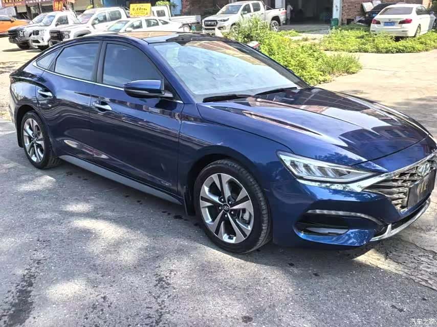 Hyundai Lafesta, 2019 3