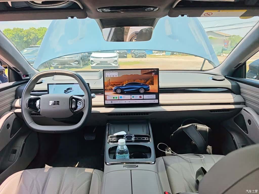 Geely 8, 2025 10