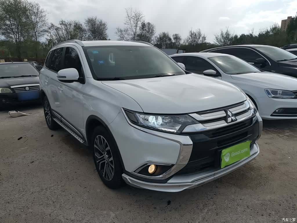 Mitsubishi Outlander, 2017 22