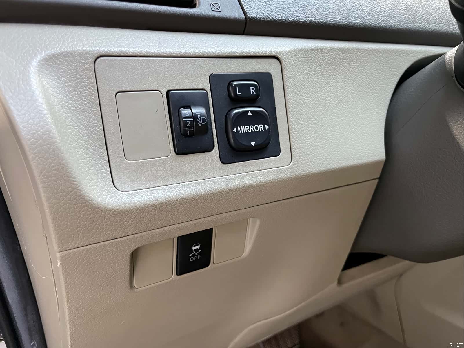 Toyota 180E, 2015 13