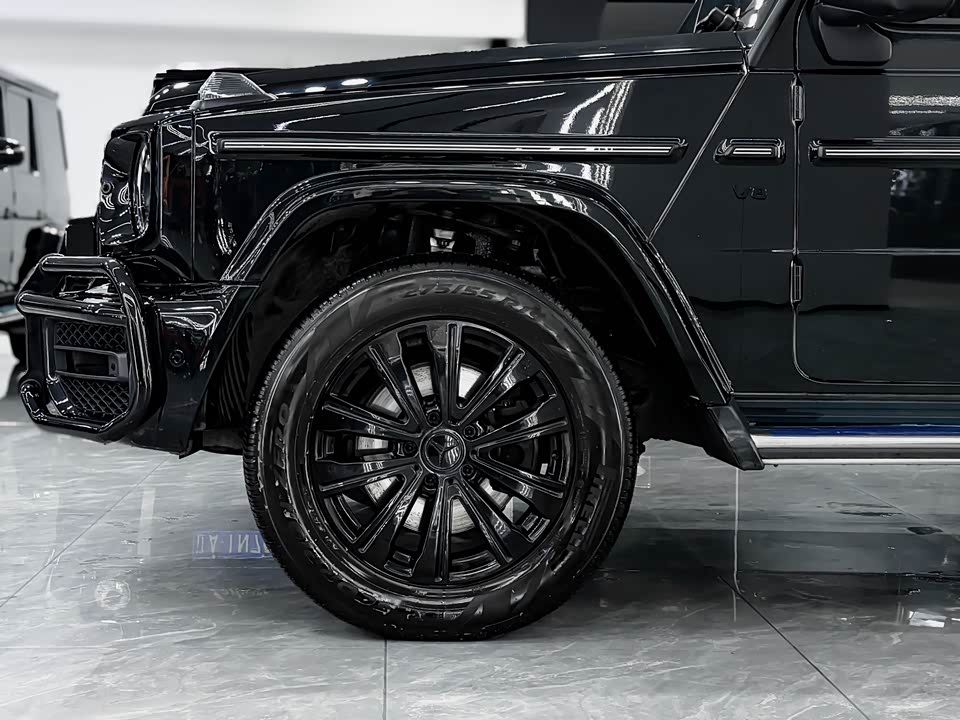 Mercedes-Benz G-class