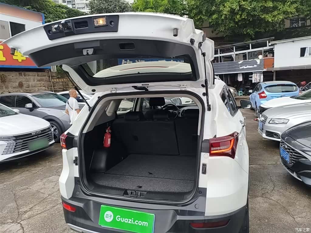 Jetour X70, 2020 19