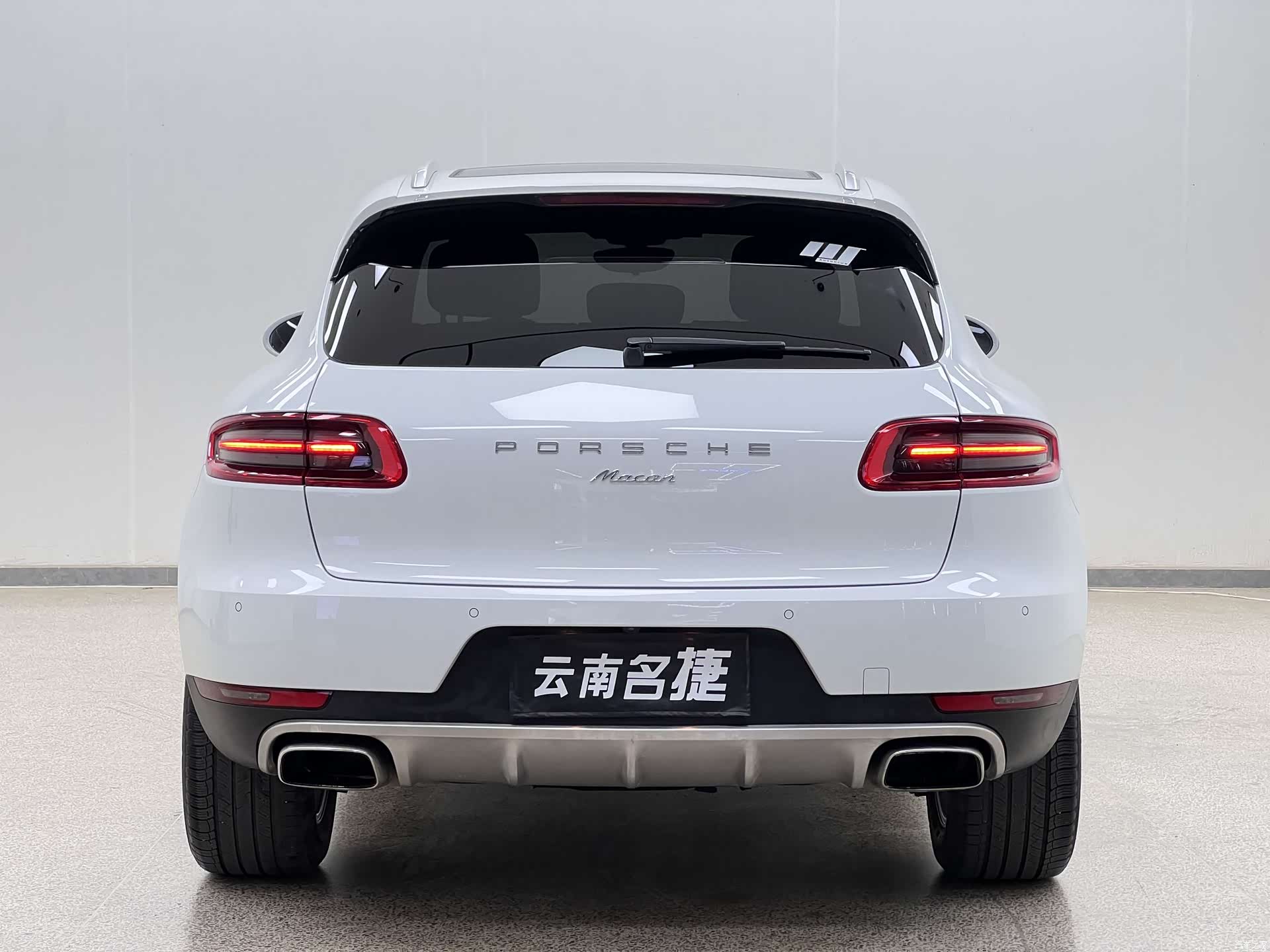 Porsche Macan, 2017 все фото