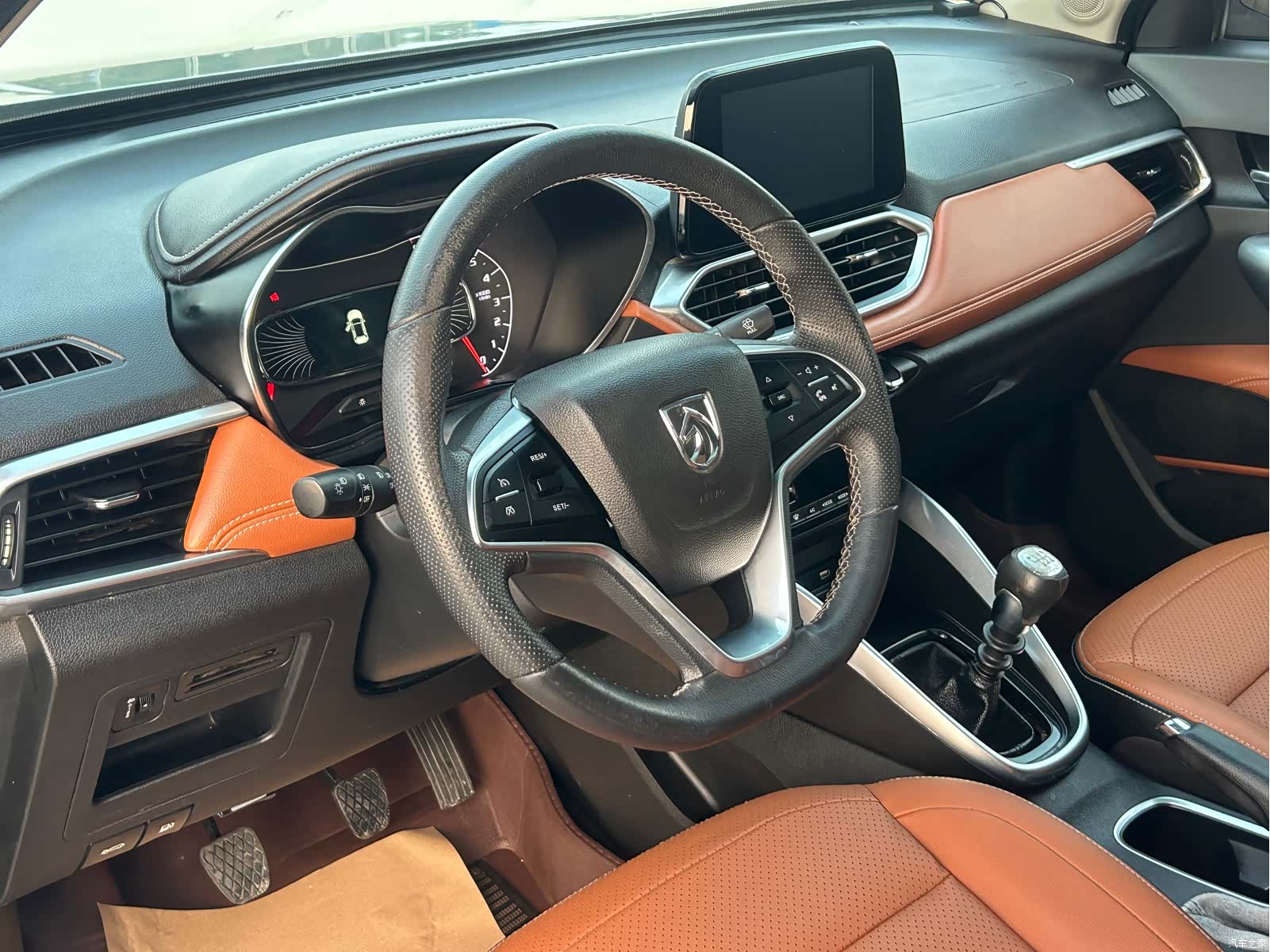 Wuling 510, 2017 16