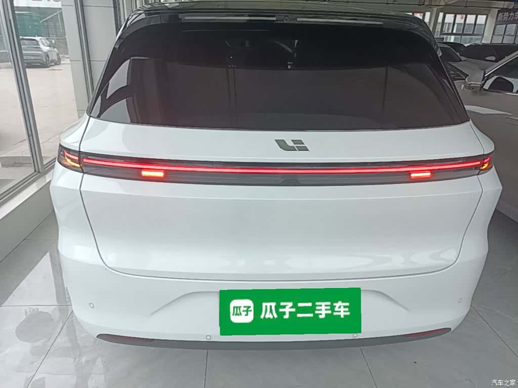 Li Auto L6, 2025 6