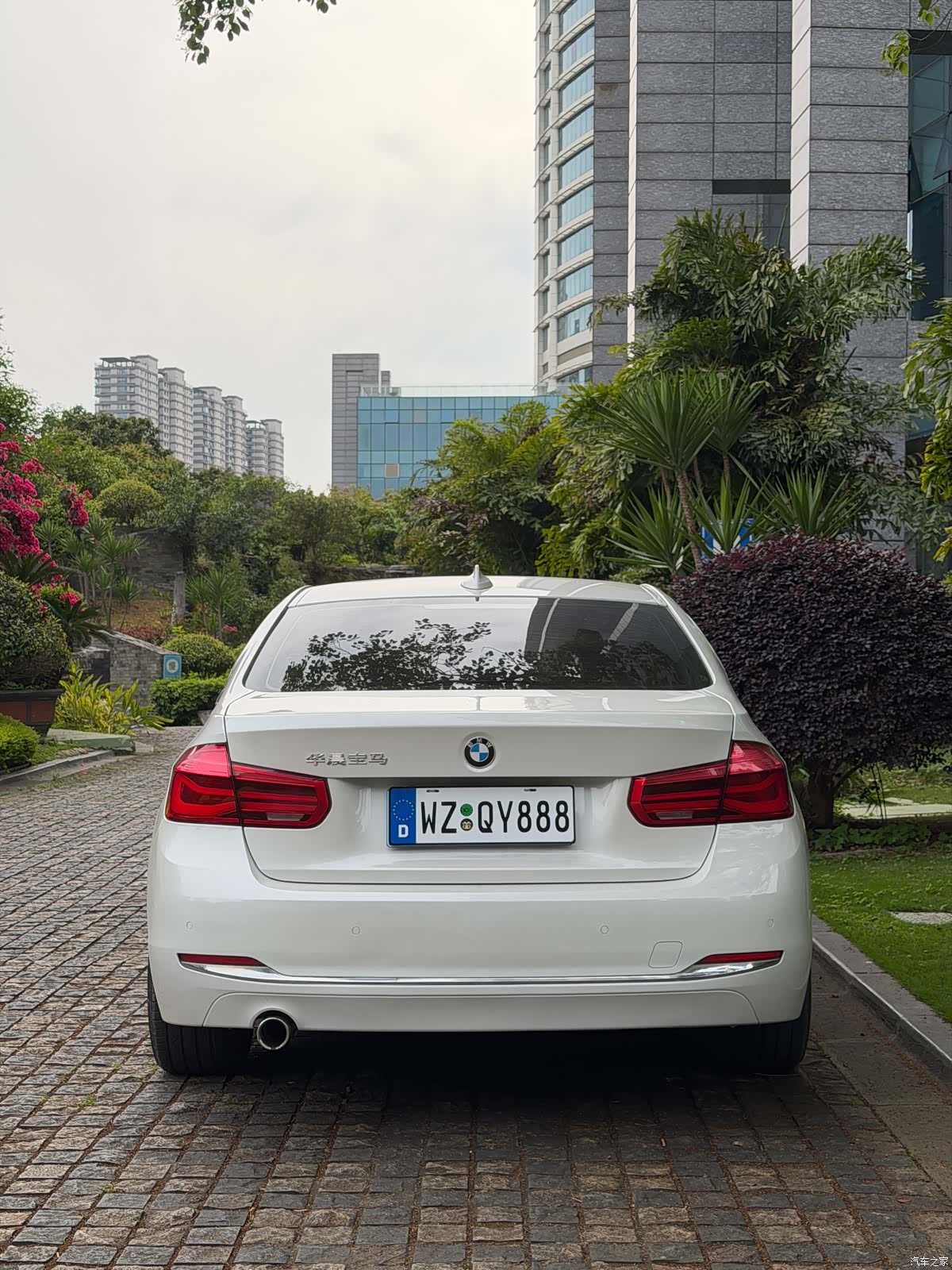 BMW 3 Series, 2016 9