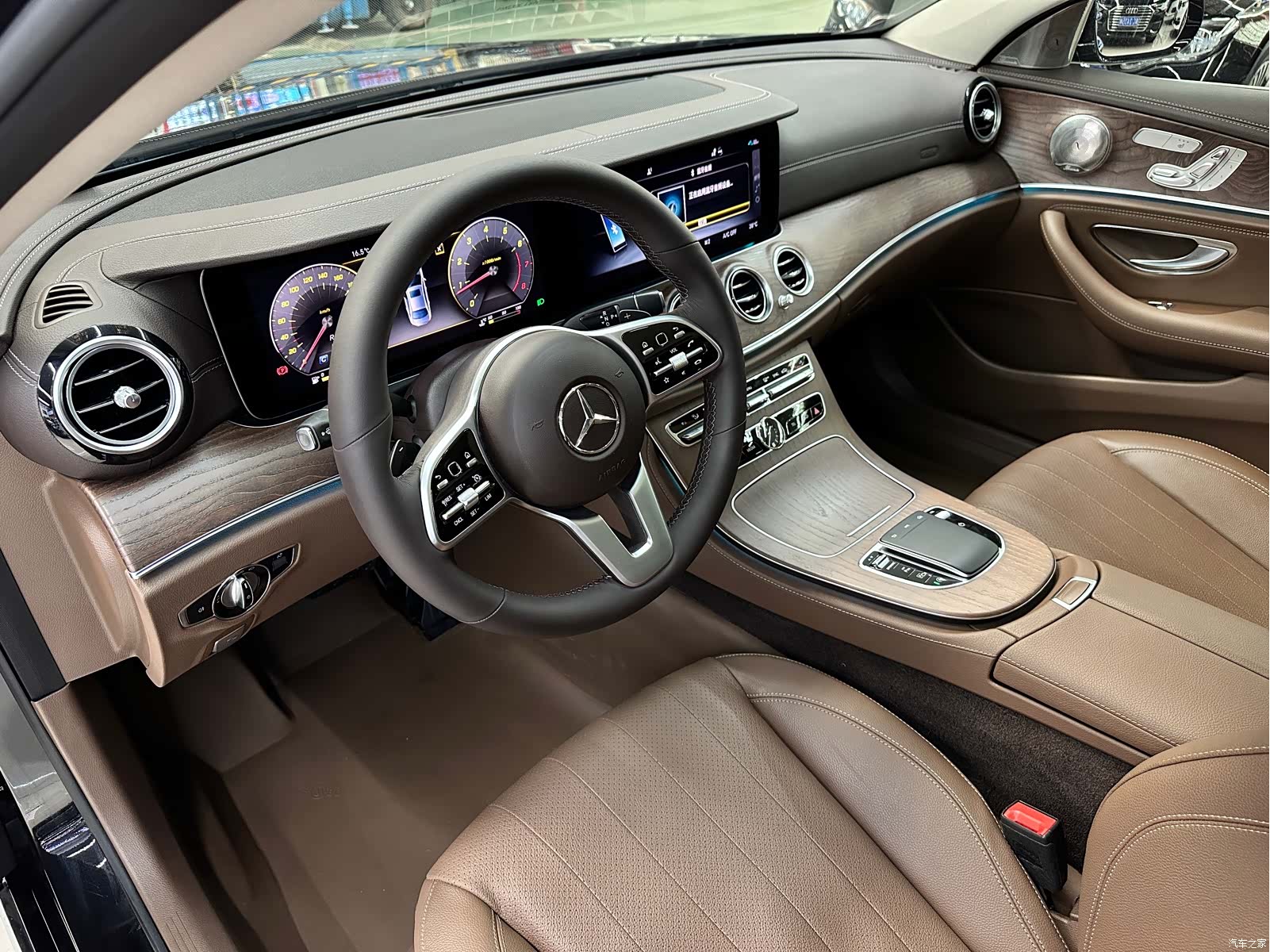 Mercedes-Benz E-Class, 2020 все фото