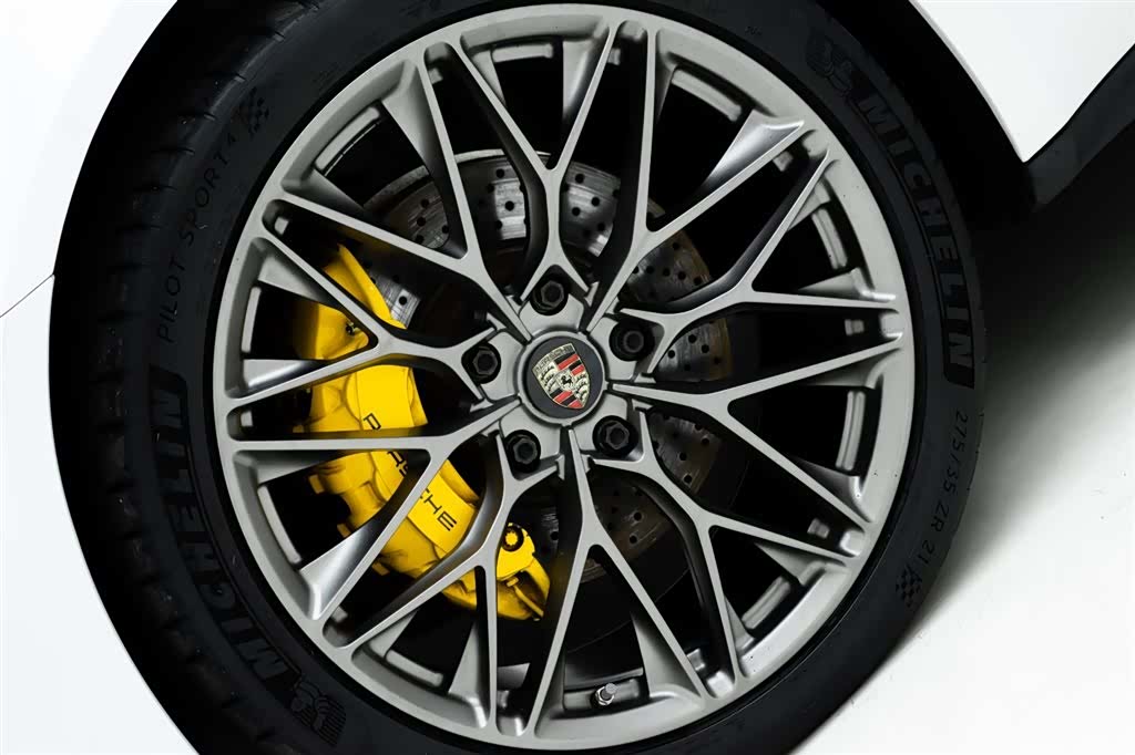 Porsche Panamera, 2018 все фото