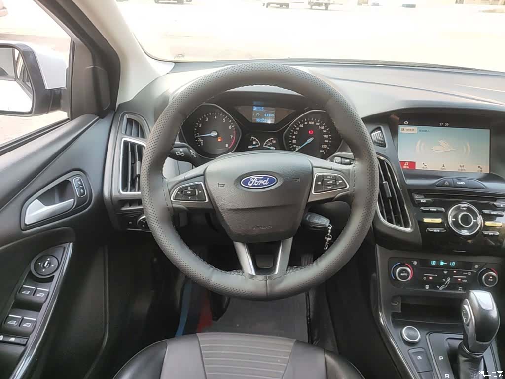 Ford Focus, 2017 11