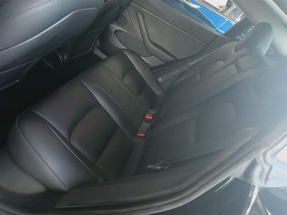 Tesla Model 3 Tesla Model 3