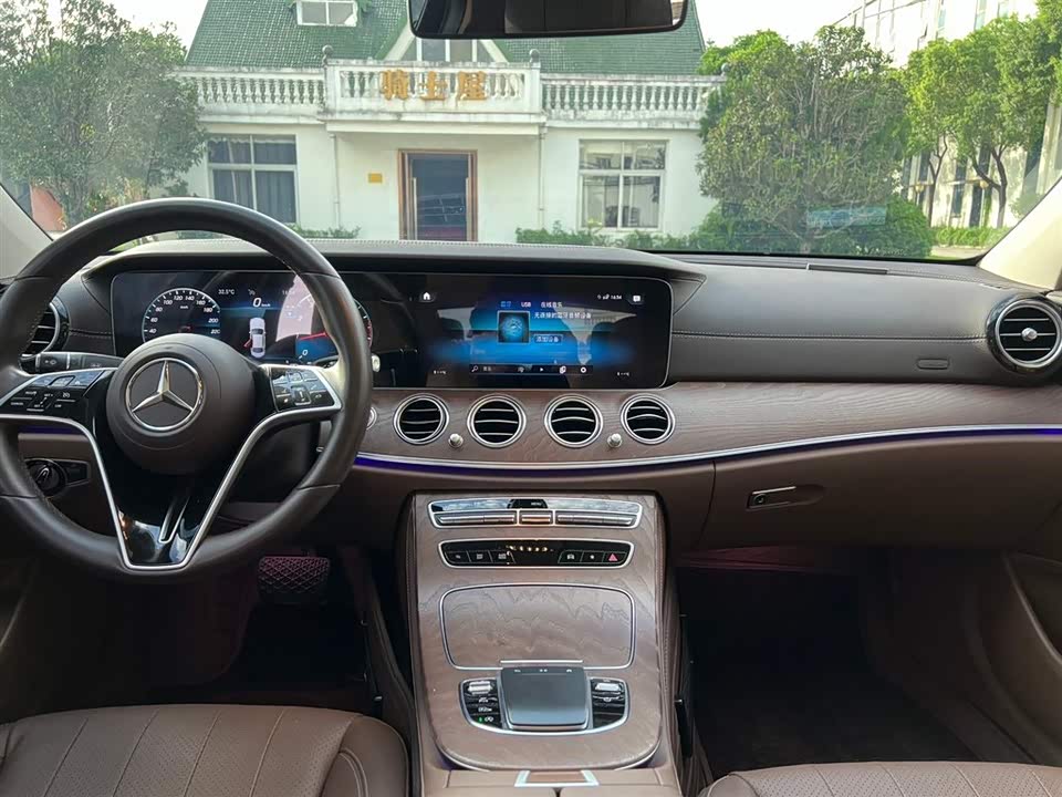 Mercedes-Benz E-class Mercedes-Benz E-class