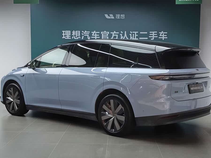 Li Auto i8 2025, фото 5