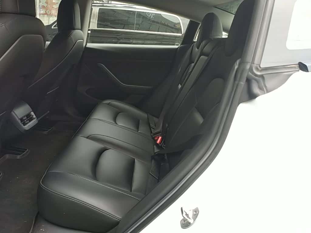 Tesla Model 3, 2023 17