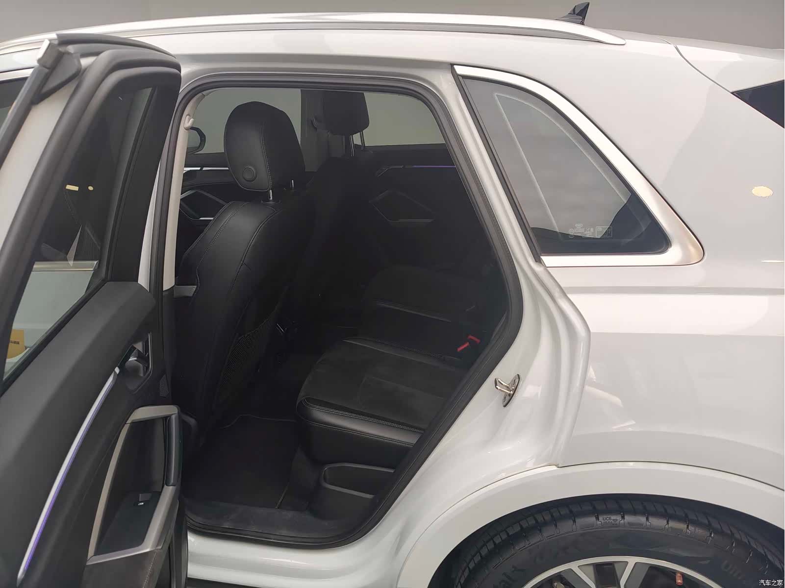 Audi Q3, 2020 12