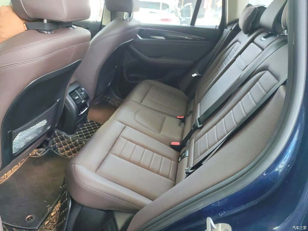 BMW iX3, 2021 13