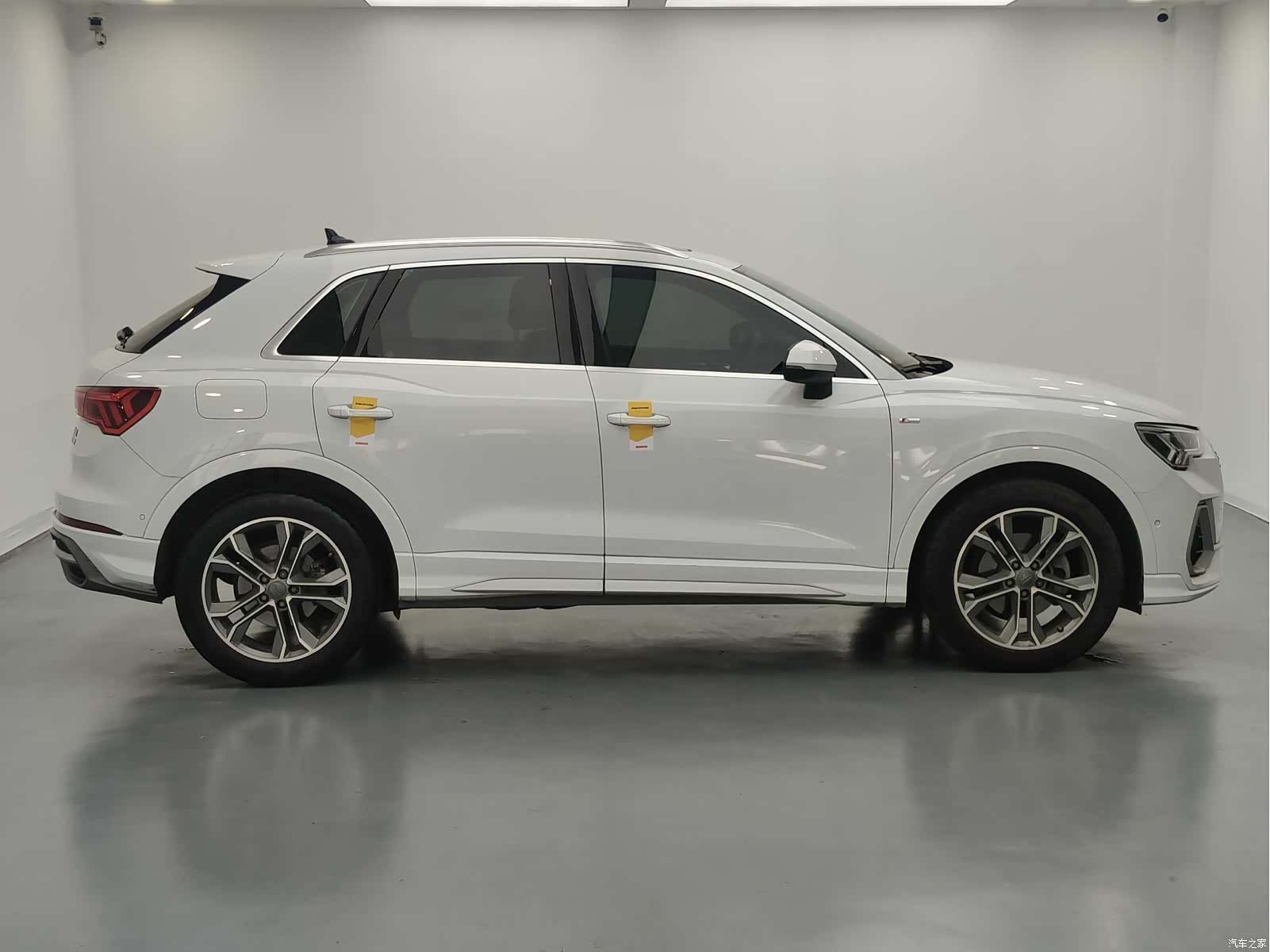 Audi Q3, 2020 8