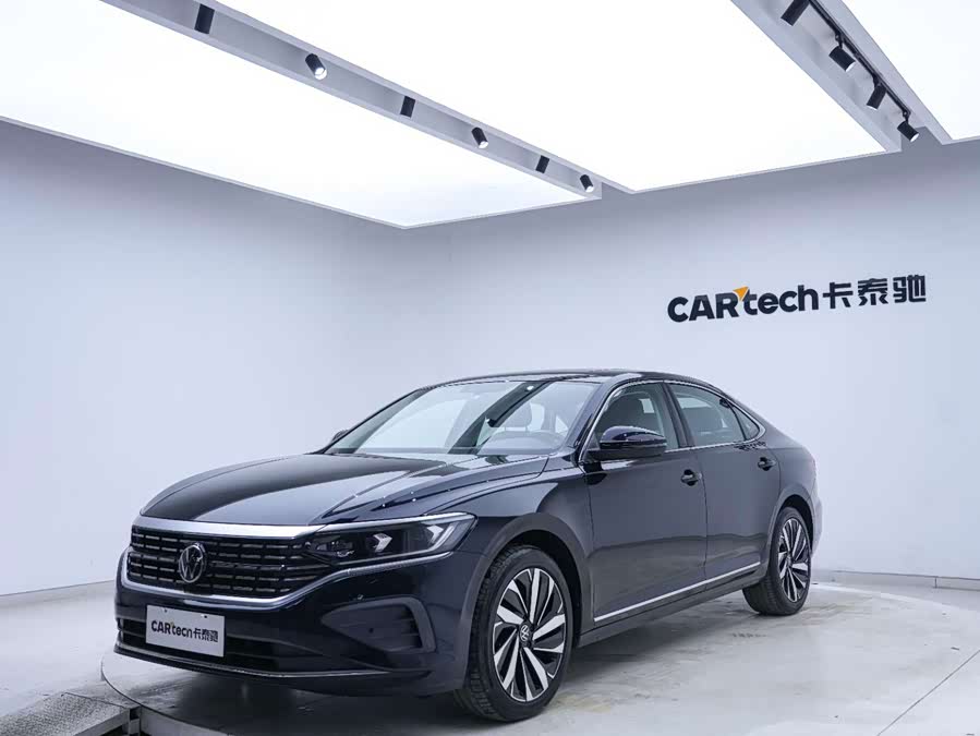 Volkswagen Passat 2025, фото 12