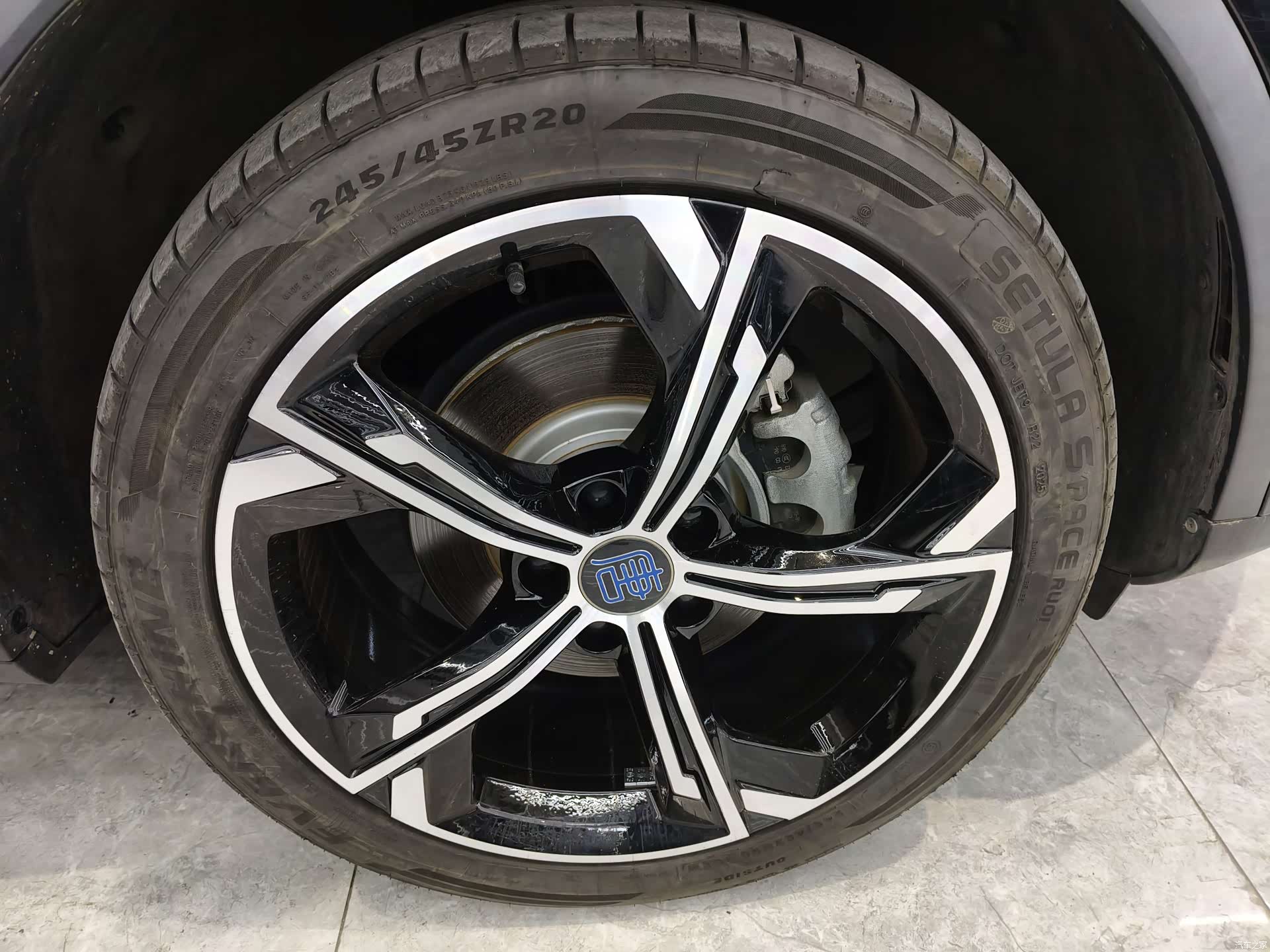BYD Tang, 2022 16