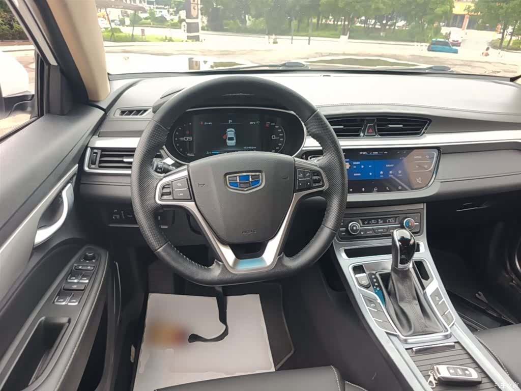 Geely Emgrand, 2018 11