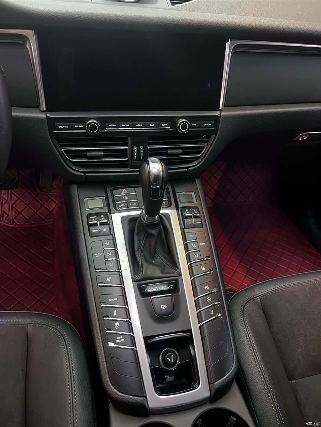 Porsche Macan, 2020 9