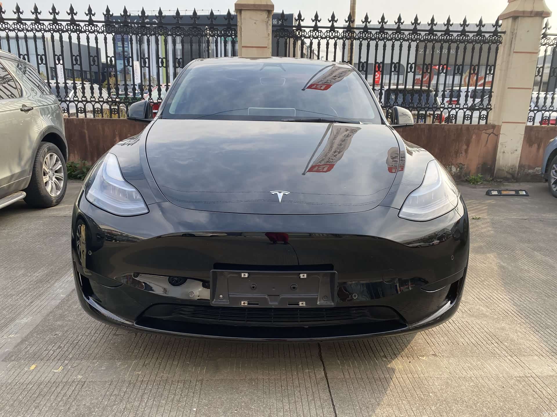 Tesla Model Y, 2022 2