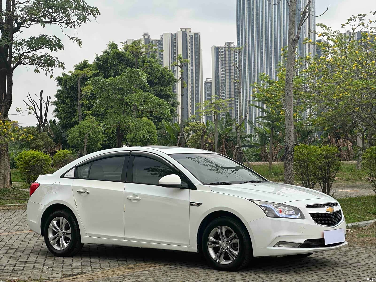 Chevrolet SE, 2016 3
