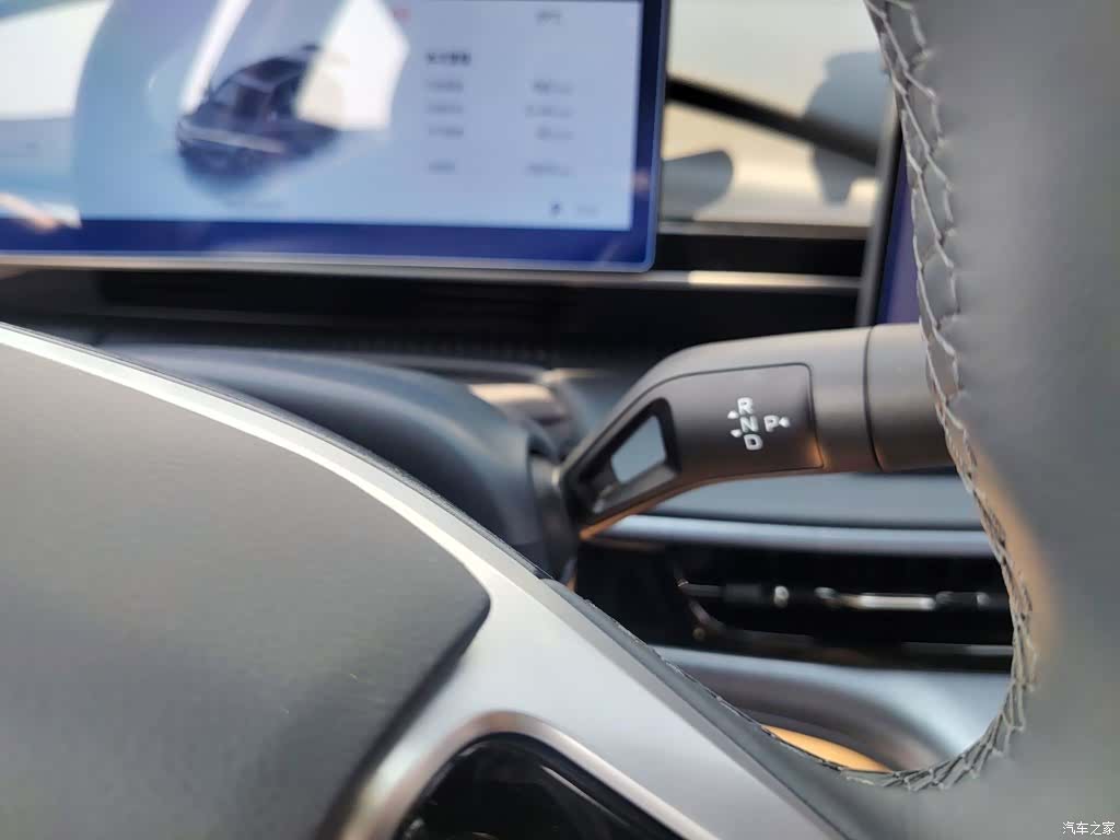 Geely Galaxy E5, 2025 14