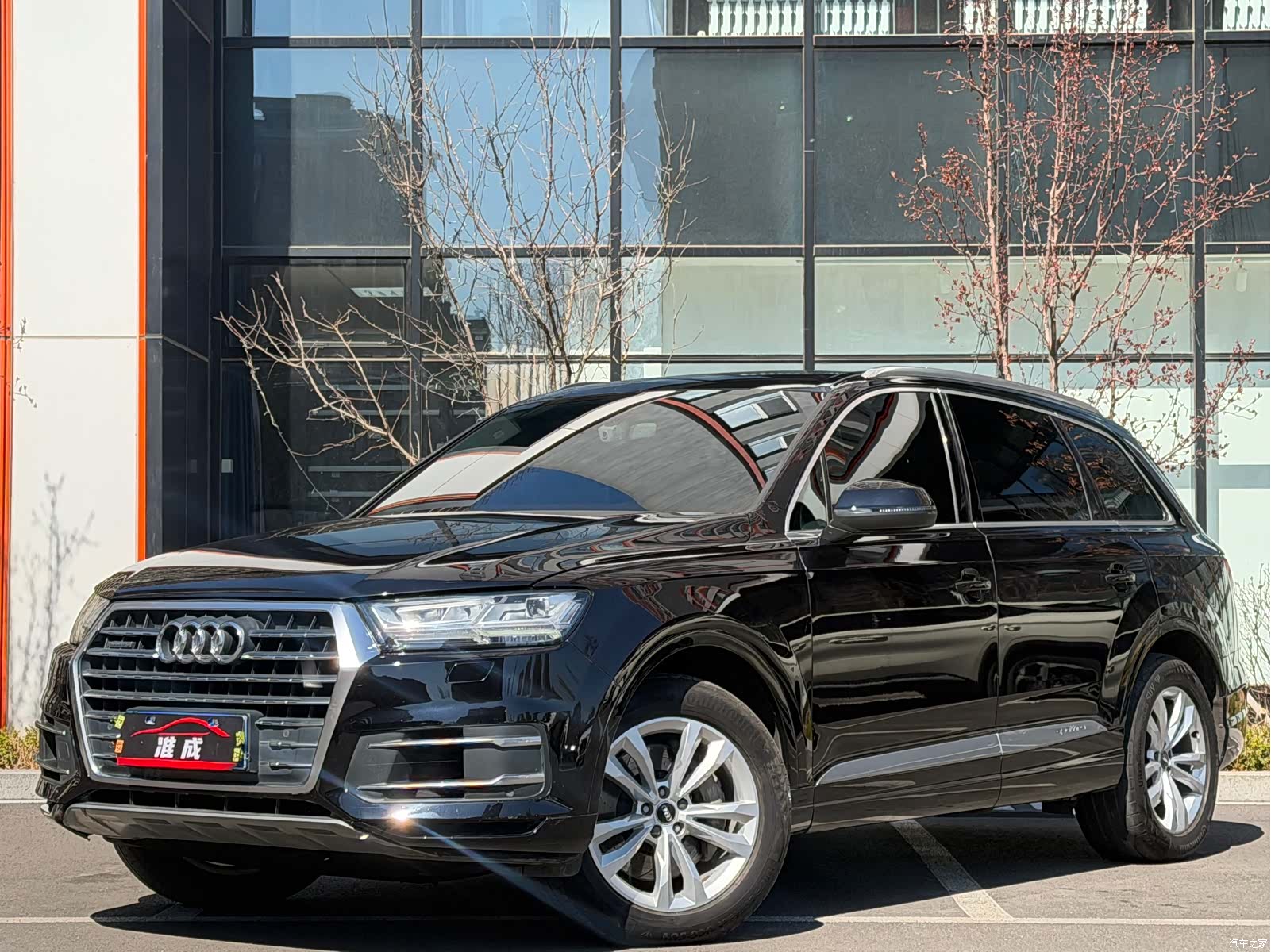 Audi Q7, 2016 1
