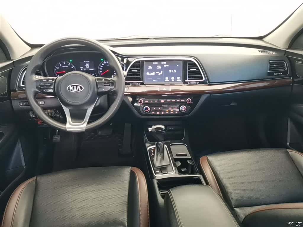 Kia GLS, 2019 10