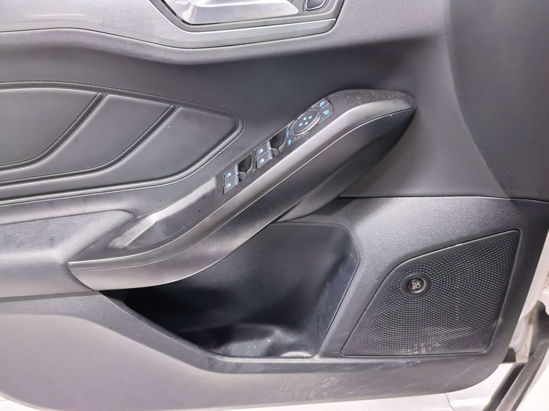 Ford Focus, 2022 14