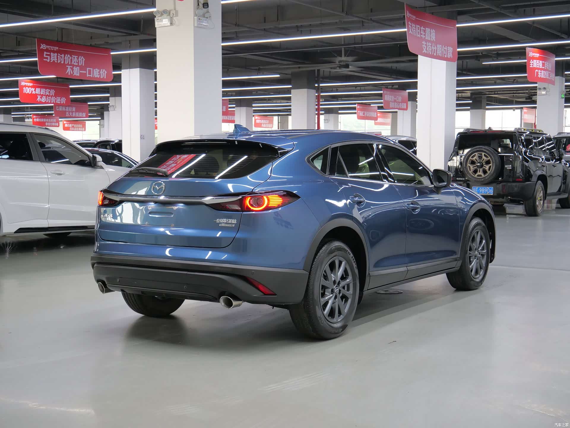 Mazda CX-4, 2022 все фото