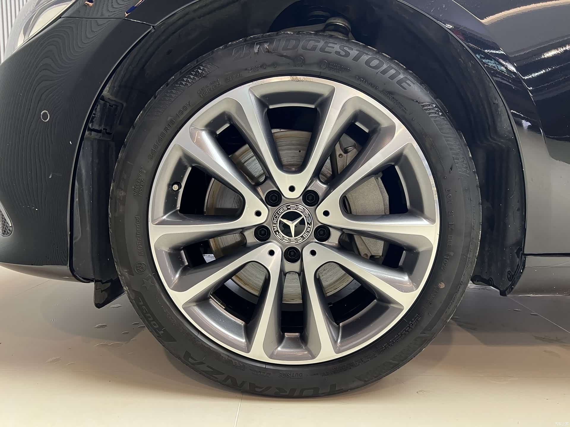 Mercedes-Benz E-Class, 2019 18