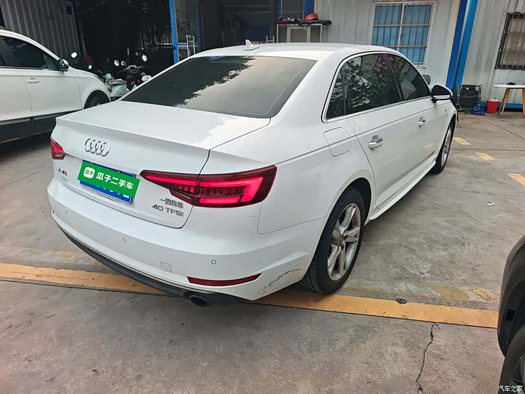 Audi A4L, 2019 7