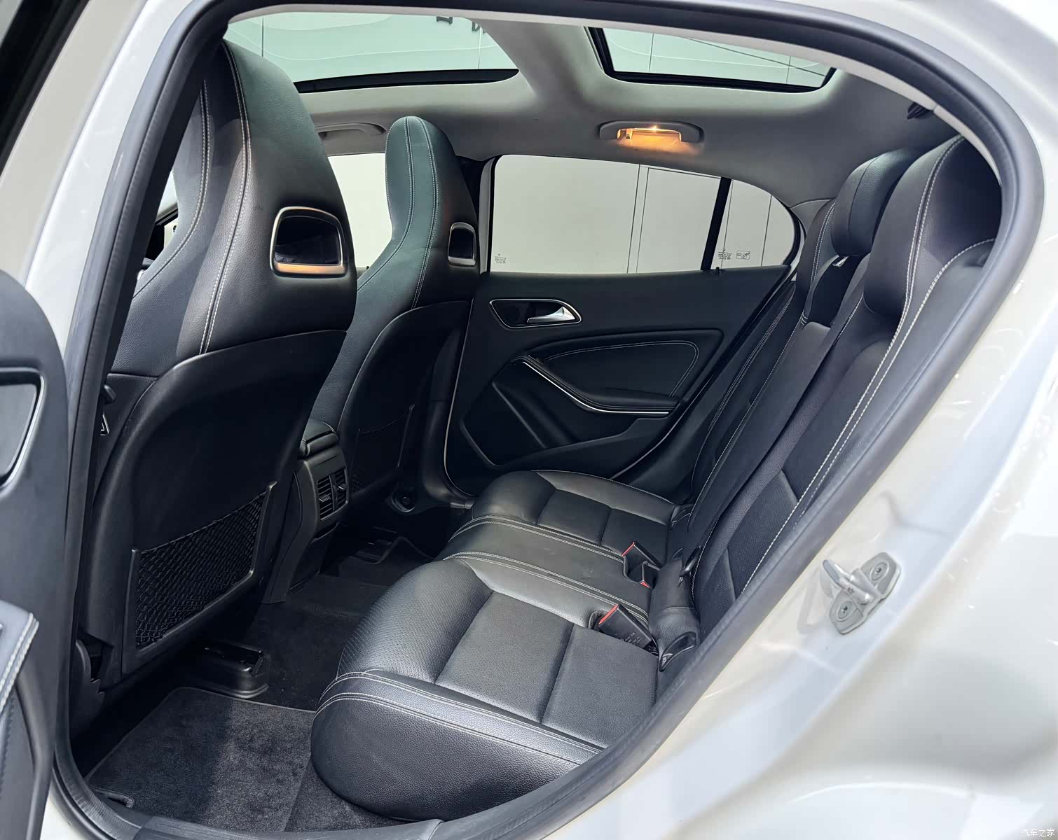 Mercedes-Benz GLA, 2017 10