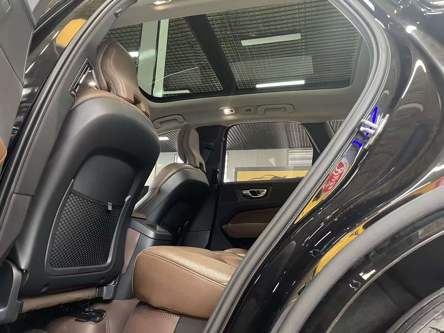 Volvo XC60, 2020 12