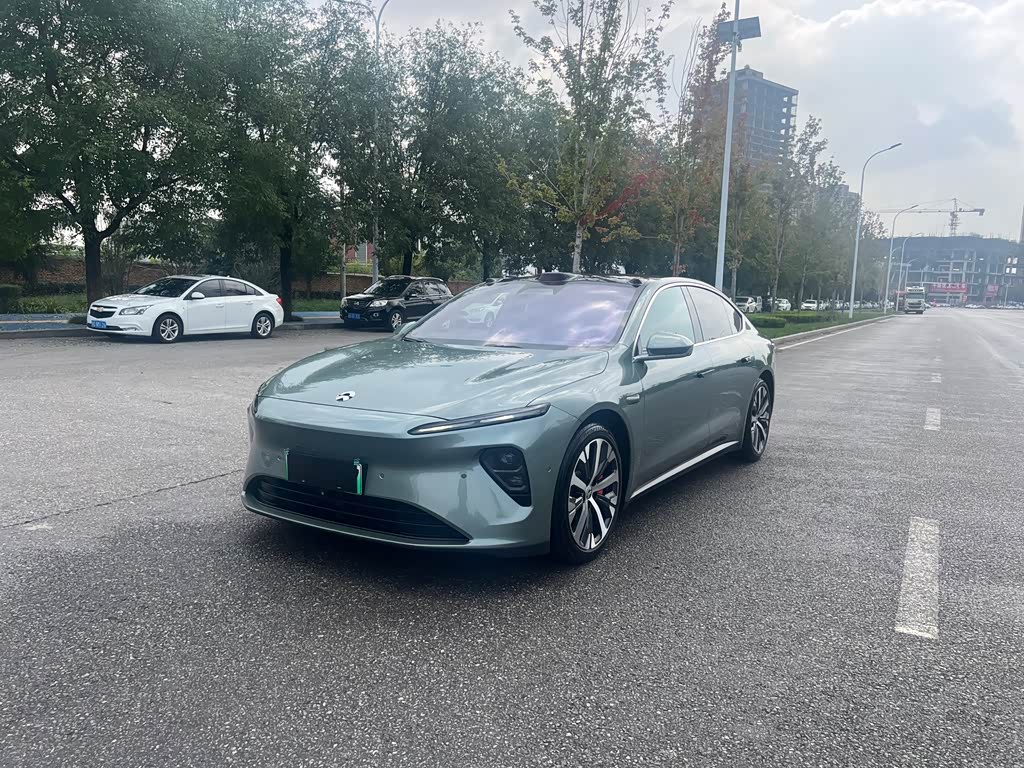 NIO ET7