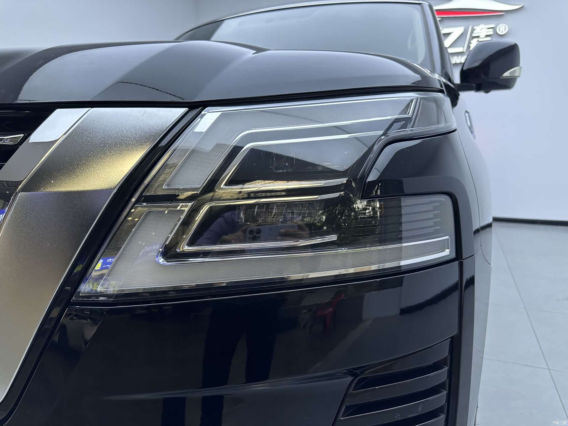 Nissan Patrol, 2020 12