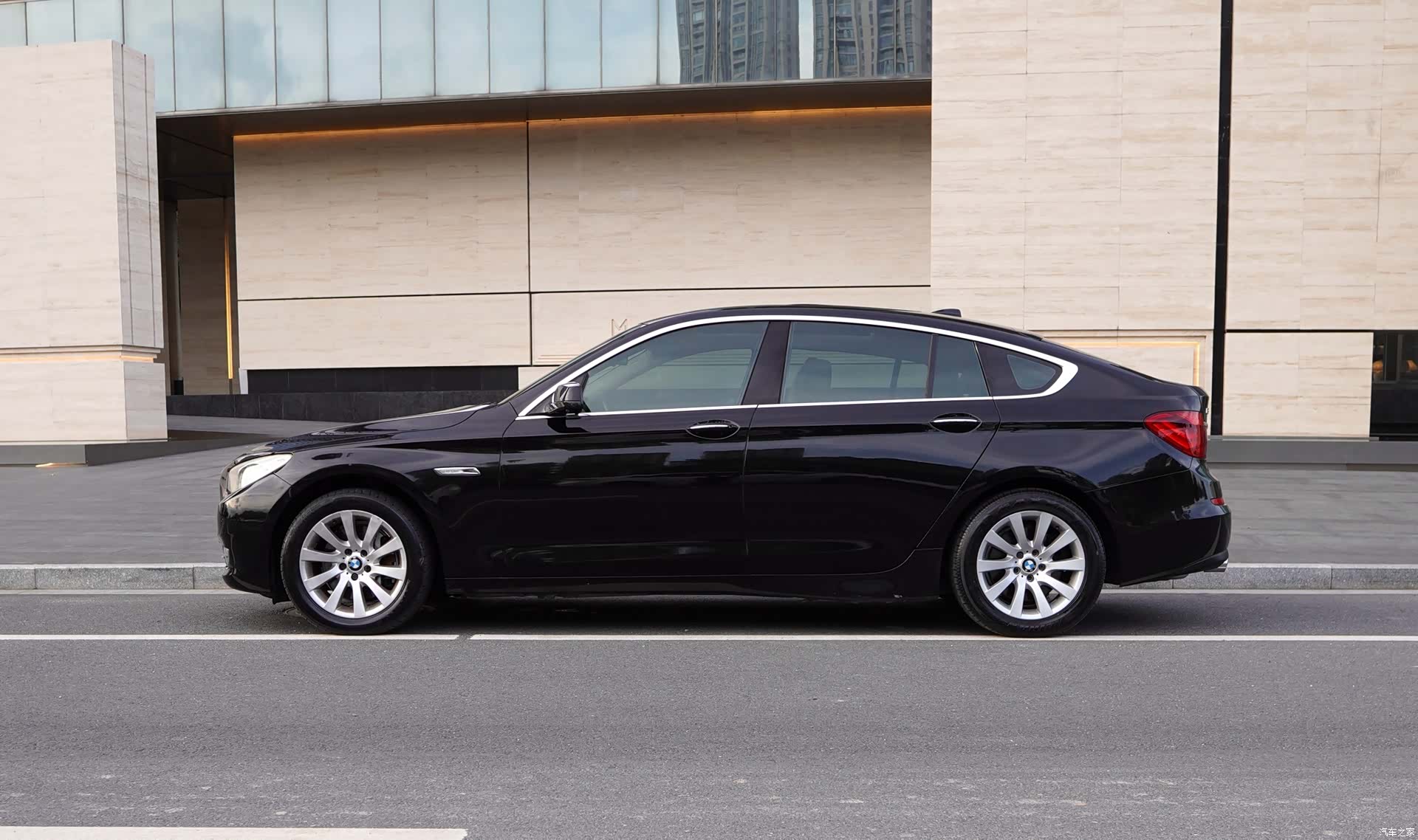 BMW 5 Series, 2013 4