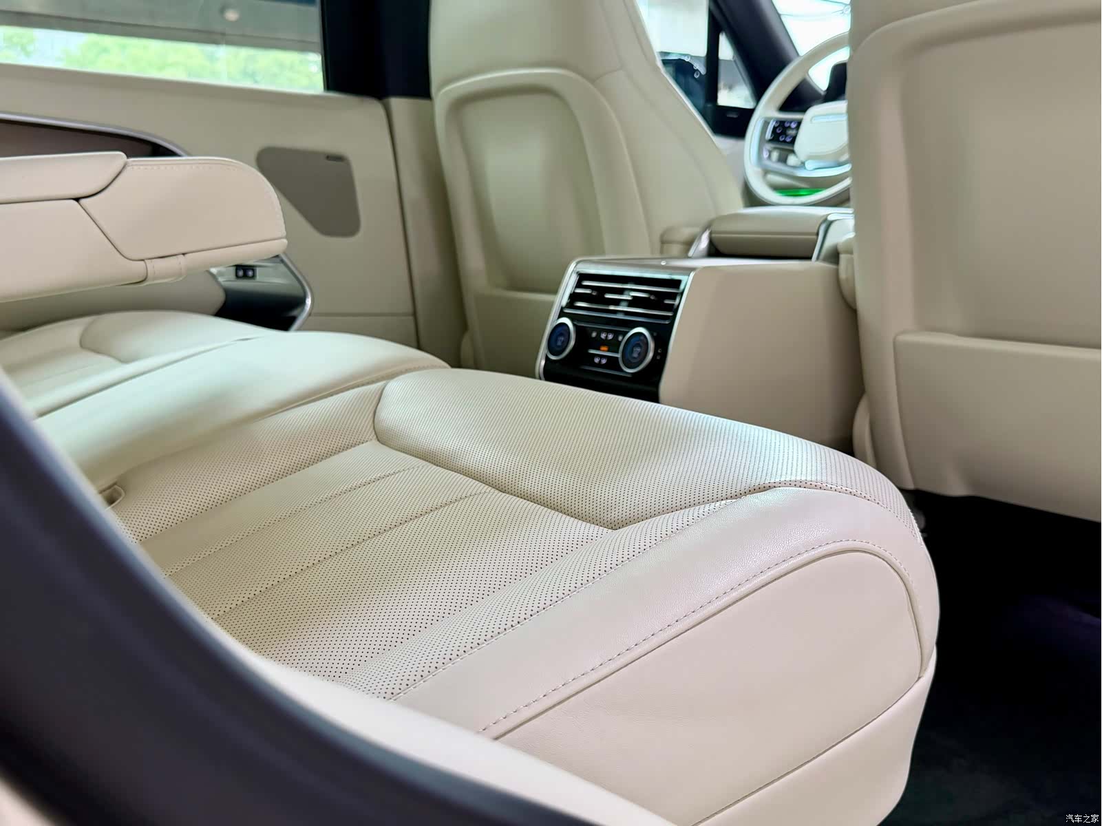 Land Rover Range Rover, 2026 29