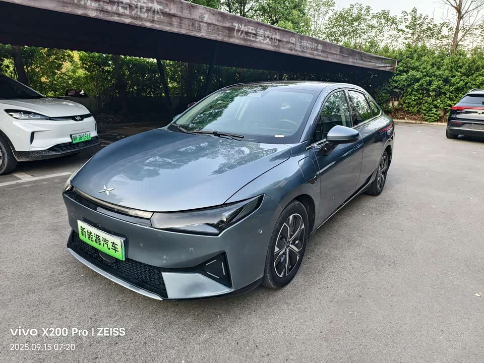 XPENG P5