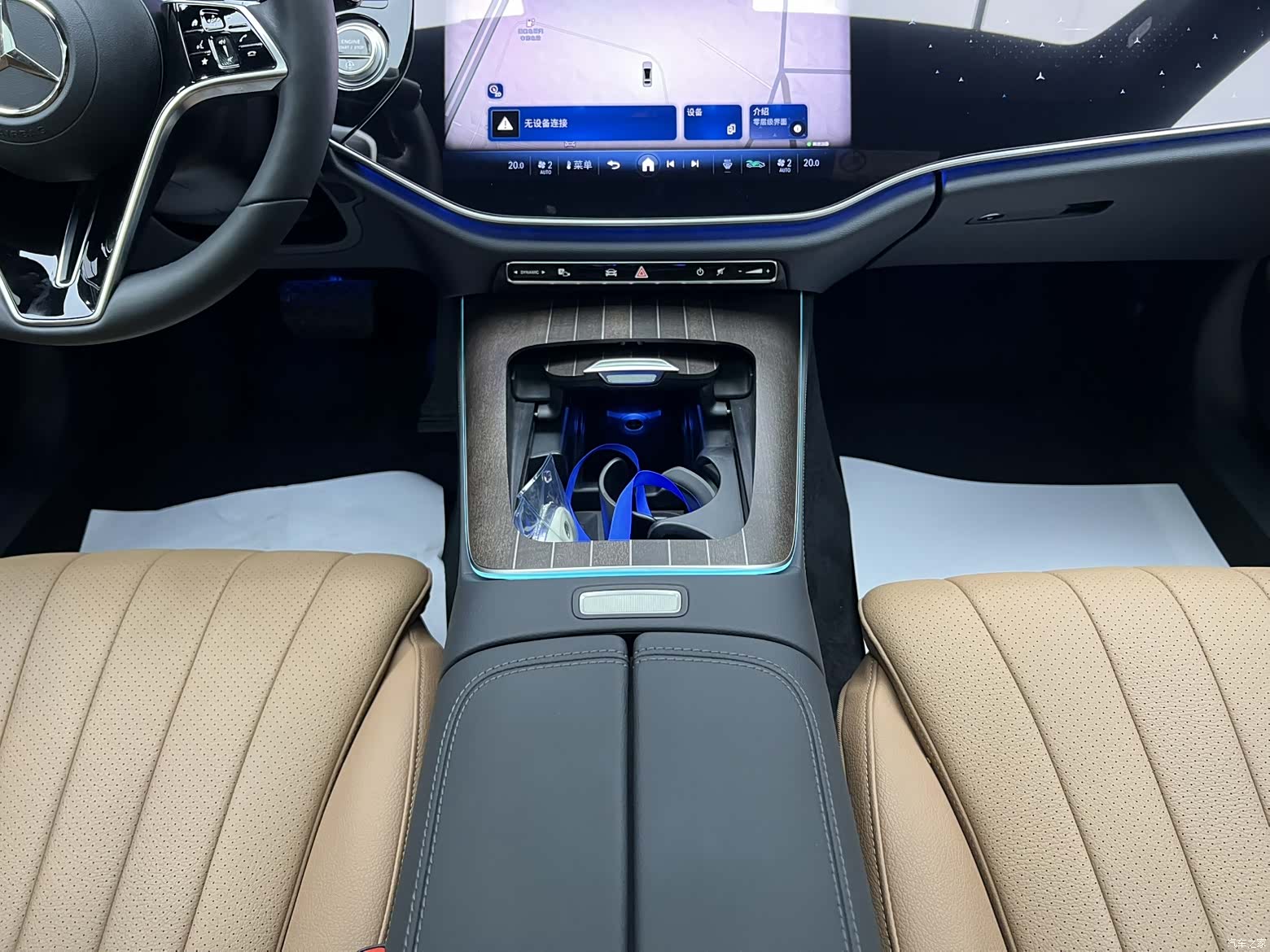Mercedes-Benz E-Class, 2024 10