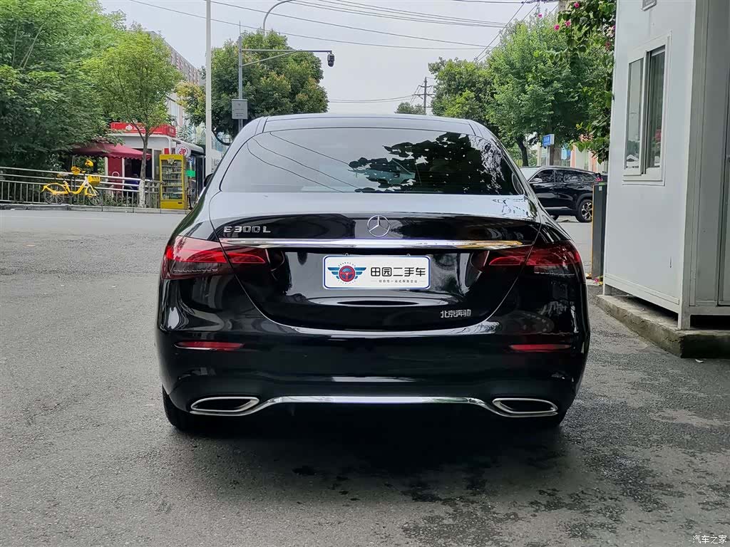 Mercedes-Benz E-Class, 2022 все фото